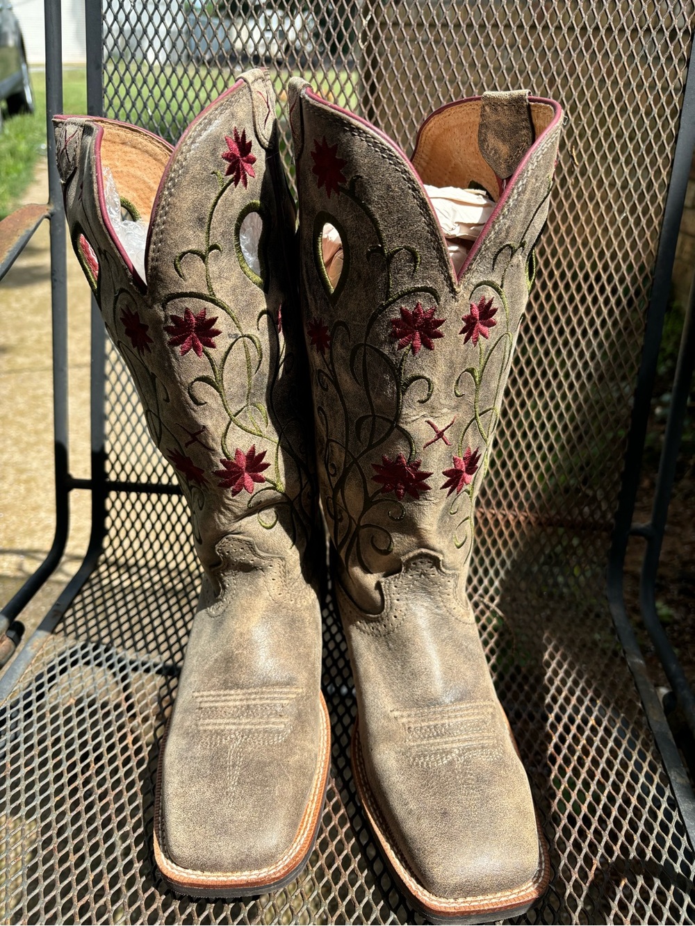 Twisted X Taupe Suede Boots with Pink Floral Embroidery without shoe box